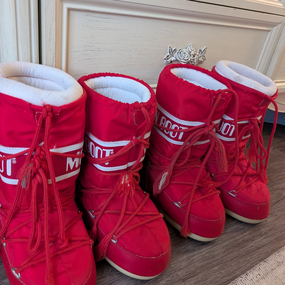 Moon Boot Vibrant Red Winter Footwear